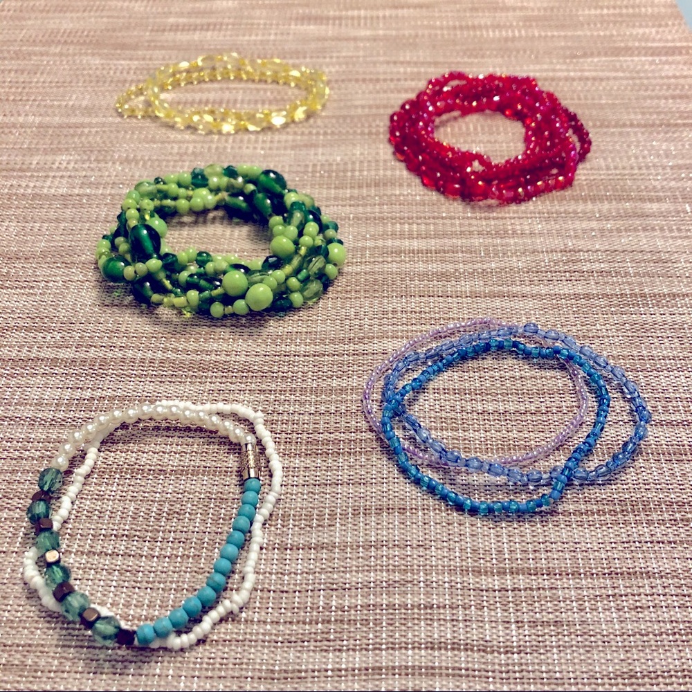 ✴️ FREE with Purchase - Bundle of 17 Stretchy Bracelets